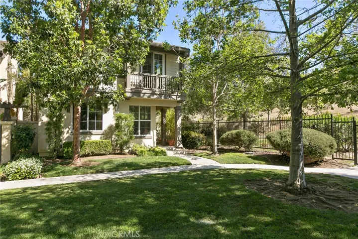 34 Paperwhite, Irvine, California 92603