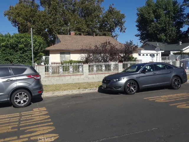 8111 Andasol Avenue, Northridge, California 91325