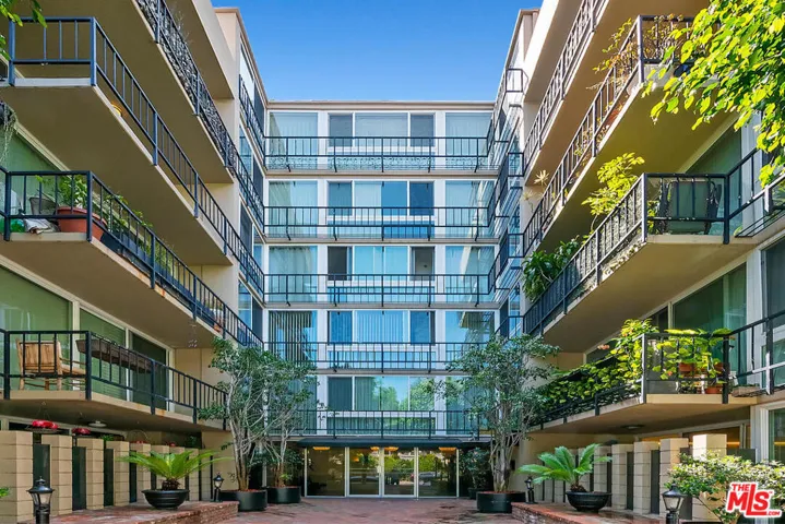 9950 Durant Drive 504, Beverly Hills, California 90212