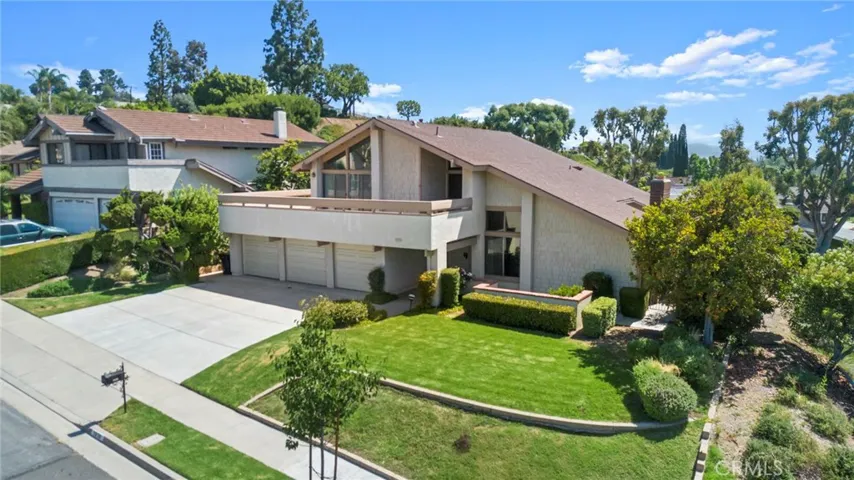 1918 Dana Place, Fullerton, California 92831