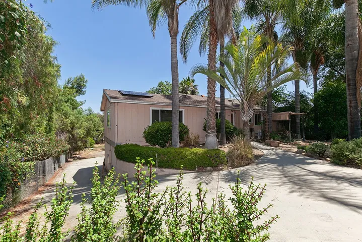 1120 Washington Heights Pl, El Cajon, California 92019