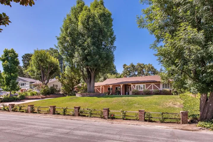 1420 El Cerrito Dr Thousand Oaks-1