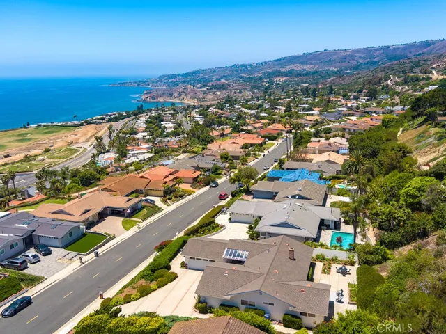 32460 Sea Raven Drive, Rancho Palos Verdes, California 90275