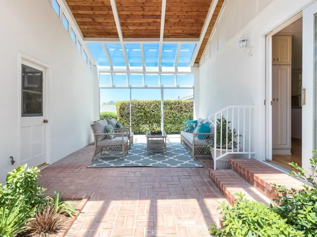 32460 Sea Raven Drive, Rancho Palos Verdes, California 90275