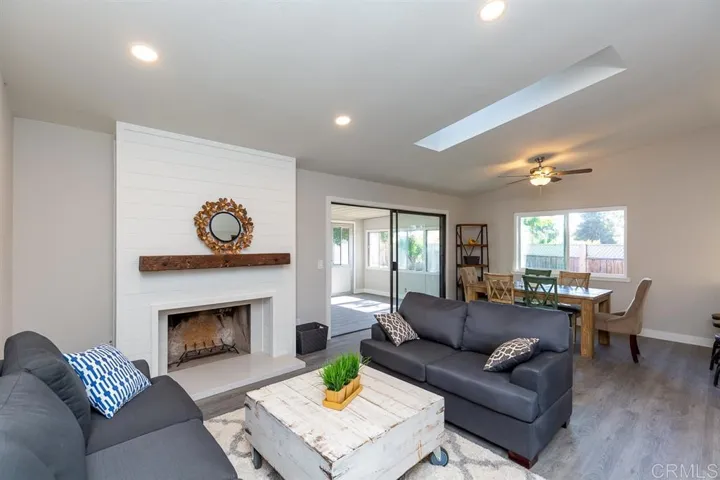 875 Willow Tree Ln, Fallbrook, California 92028