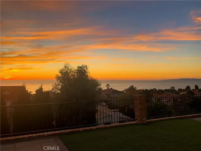 29135 Warnick Road, Rancho Palos Verdes, California 90275