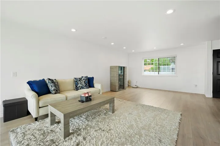 29135 Warnick Road, Rancho Palos Verdes, California 90275