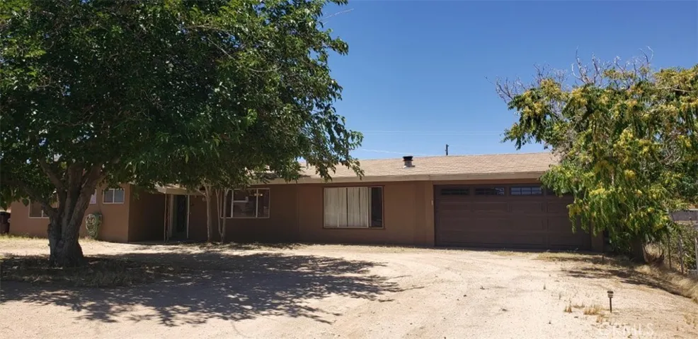7578 Aster Avenue, Yucca Valley, California 92284
