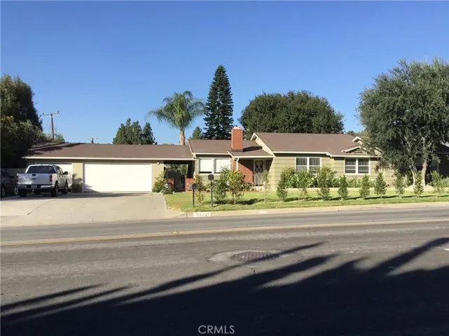 18721 Taft Avenue, Villa Park, California 92861