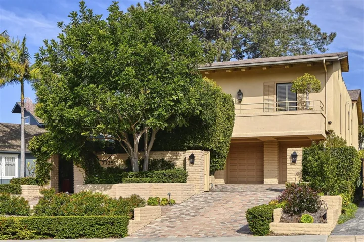 7725 Ivanhoe Avenue East, La Jolla, California 92037