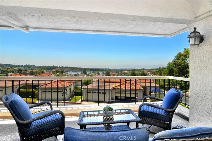 27754 Arta 3, Mission Viejo, California 92692