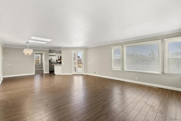 748 Isthmus, San Diego, California 92109