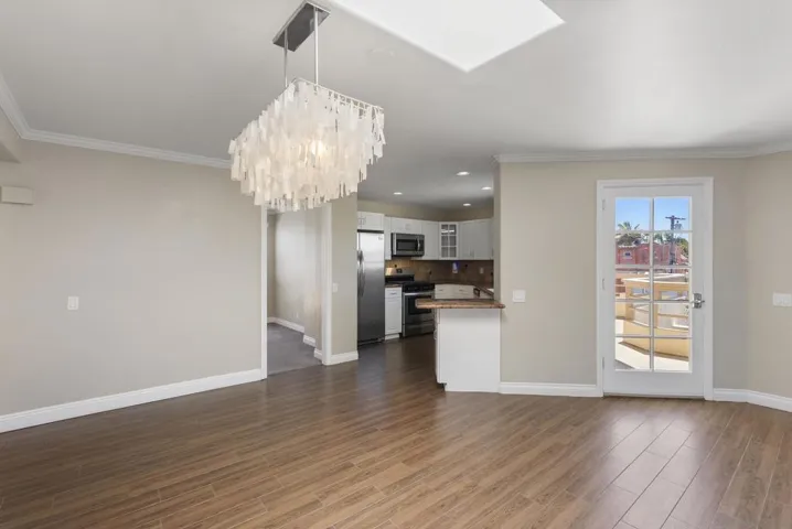 748 Isthmus, San Diego, California 92109