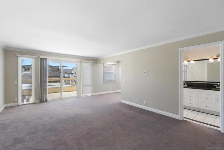 748 Isthmus, San Diego, California 92109
