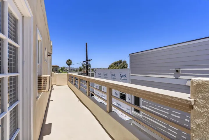748 Isthmus, San Diego, California 92109