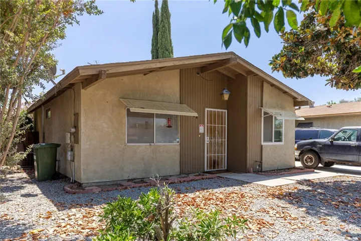 572 San Rogelio Street, Hemet, California 92545