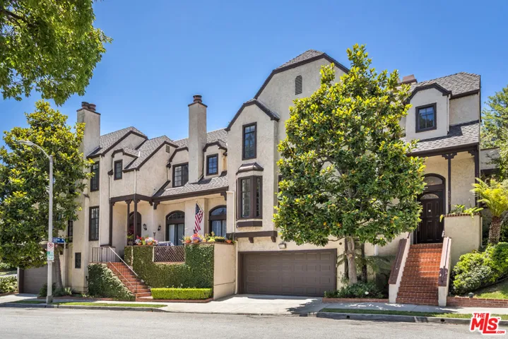1223 Manning Avenue, Los Angeles, California 90024