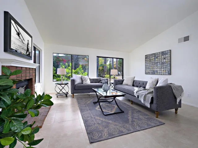 1980 Revere, Vista, California 92081