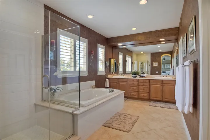3918 Sheridan Pl., Carlsbad, California 92008