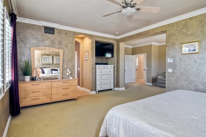 3918 Sheridan Pl., Carlsbad, California 92008