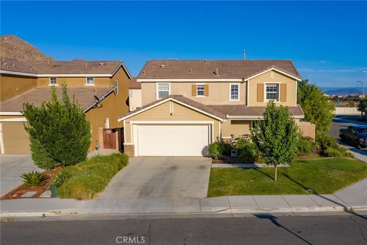 27118 Red Rock Court, Menifee, California 92585