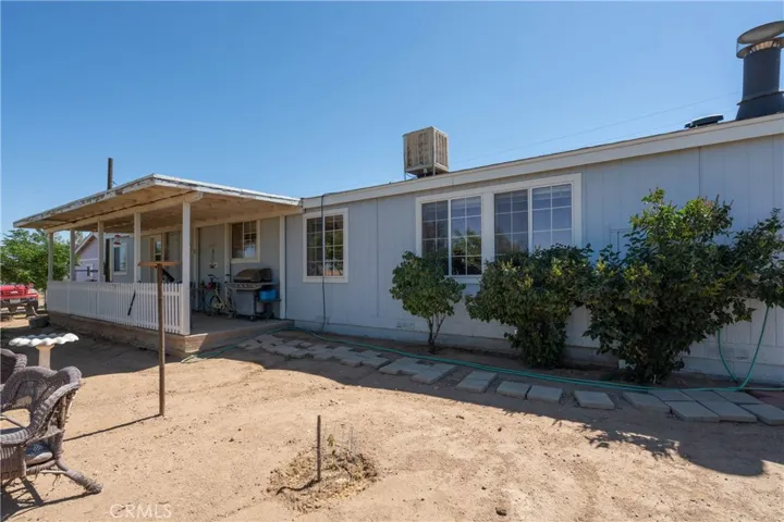 5777 Sunnyslope Road, Phelan, California 92371