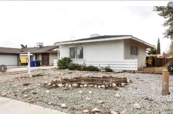 14032 Wimbleton Drive, Victorville, California 92395