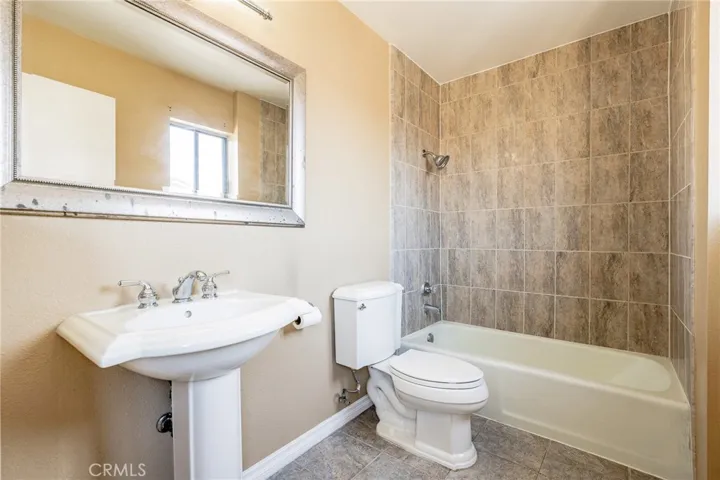28 Lincoln Court, Buena Park, California 90620