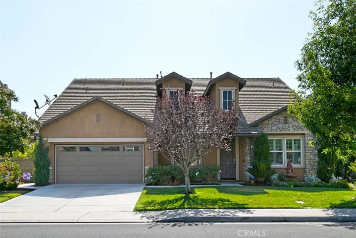 6870 Dock Drive, Eastvale, California 92880