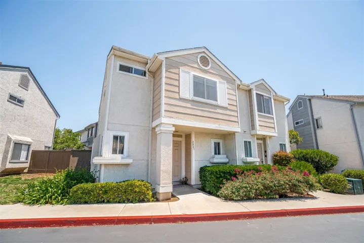 2443 Kings View Circle, Spring Valley, California 91977