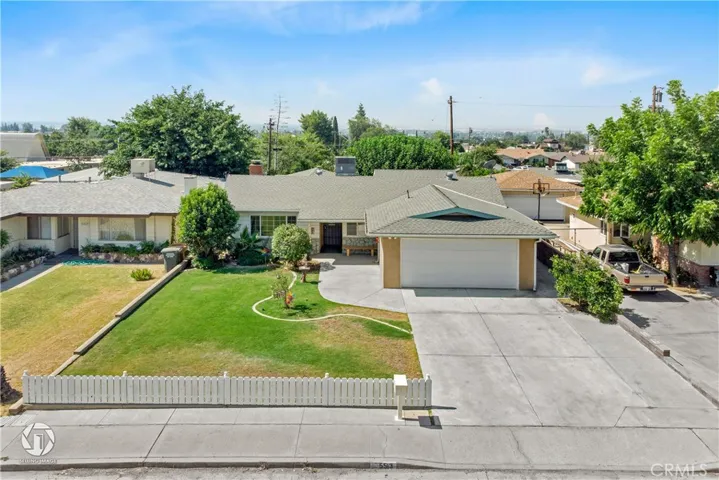 5513 El Medio Avenue, Bakersfield, California 93306