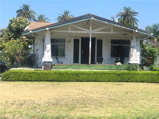 2517 Wellington Road, Los Angeles, California 90016