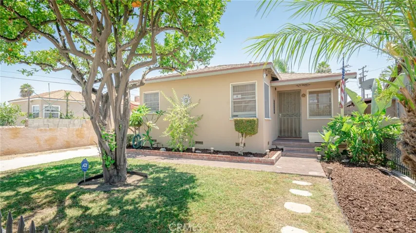 2408 Strong Avenue, Commerce, California 90040