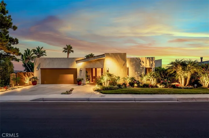 1589 Caribbean Way, Laguna Beach, California 92651