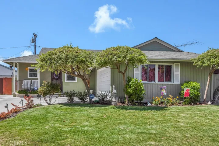 3851 W 148th Street, Hawthorne, California 90250