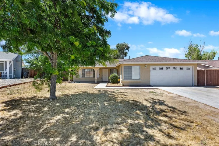 14424 Navarro Drive, Victorville, California 92395