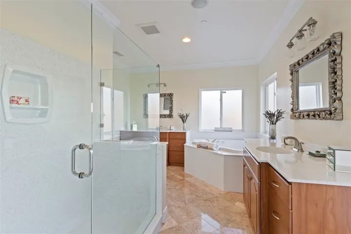413 Bonita Valle, Fallbrook, California 92028