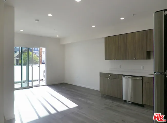 1019 S Catalina Street 207, Los Angeles, California 90006