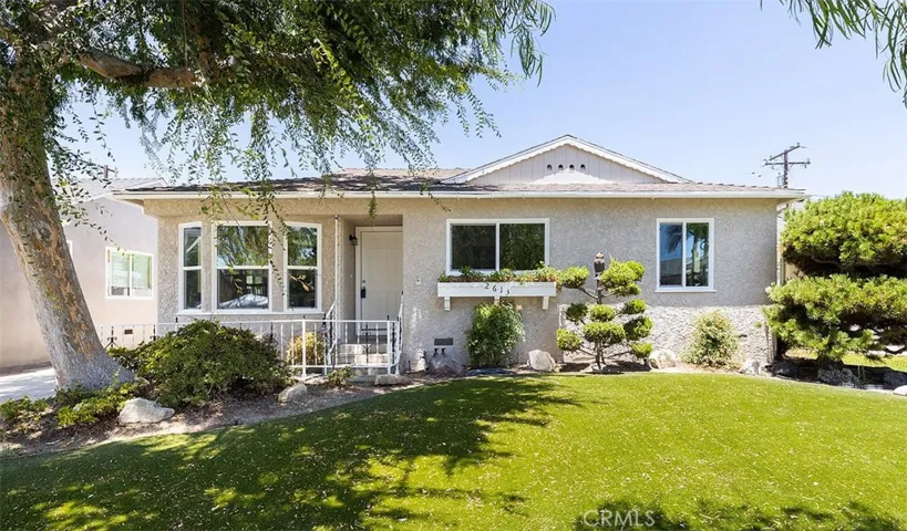 2613 Deerford Street, Lakewood, California 90712