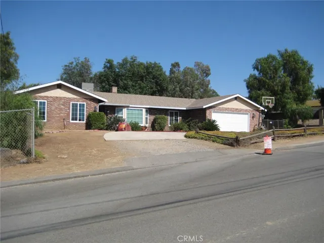 16750 Gardner Avenue, Riverside, California 92504