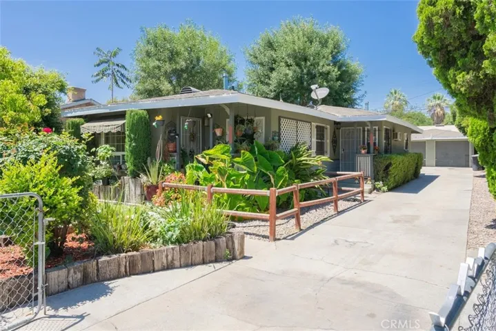 184 E 9th Street, San Bernardino, California 92410