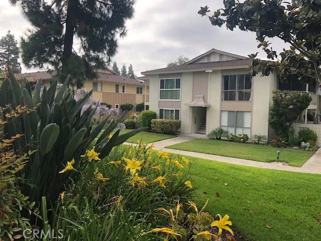 39 Calle Aragon N, Laguna Woods, California 92637