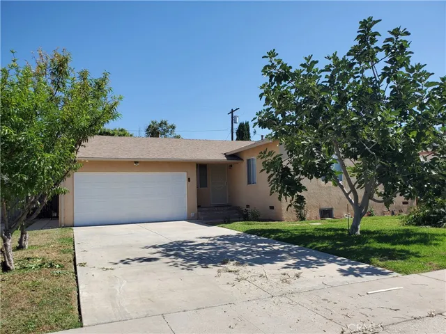 17961 Lull Street, Reseda, California 91335