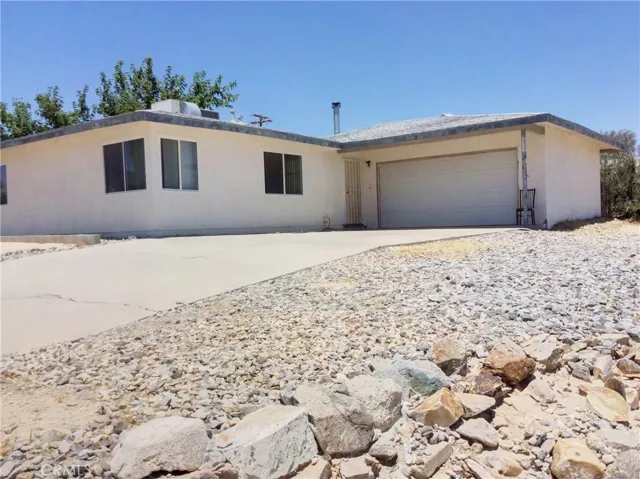 6178 Sun Court, 29 Palms, California 92277