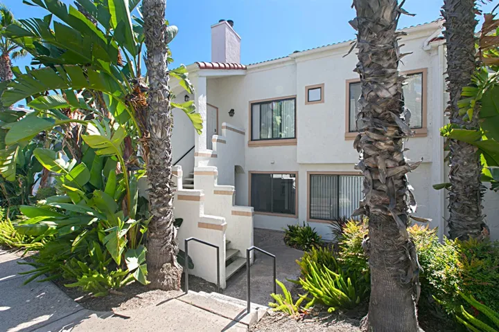 13242 Salmon River Rd 106, San Diego, California 92129