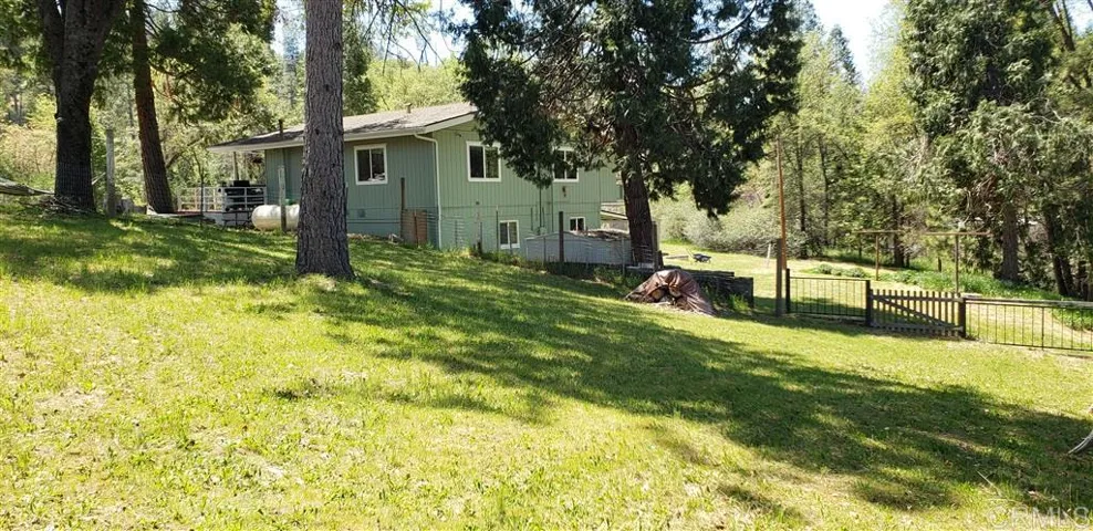 51061 Dorstan Drive, Oakhurst, California 93644