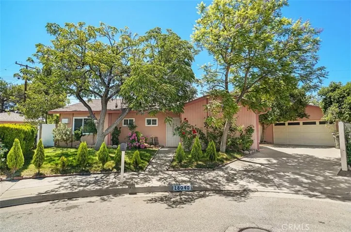 28040 Lacomb Drive, Canyon Country, California 91351