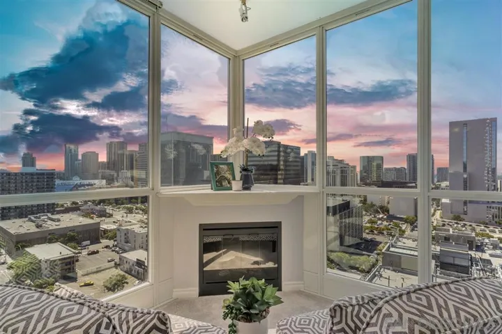 300 W Beech St 1809, San Diego, California 92101