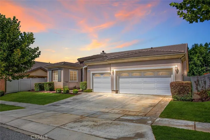 1679 Golden Way, Beaumont, California 92223