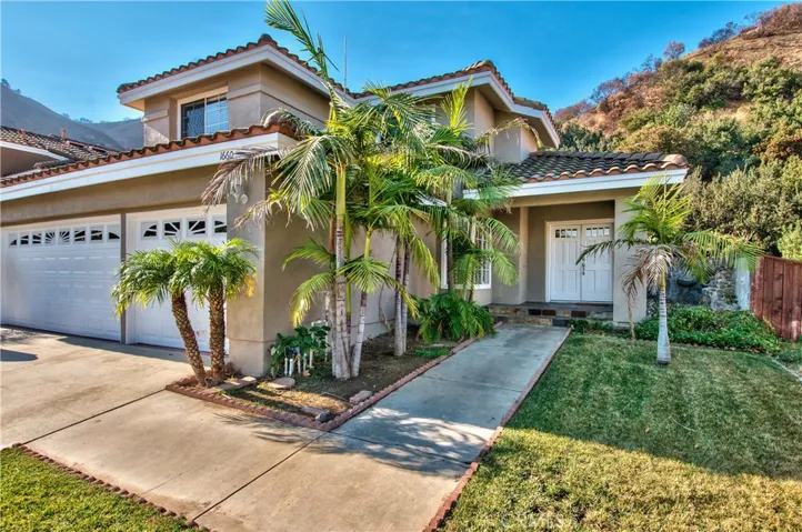 1660 San Almada Road, Corona, California 92882